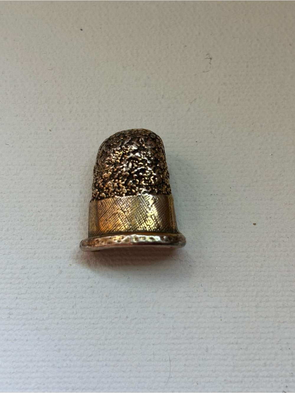 Zentall Antique-Style Metal Thimble in Gold Tone